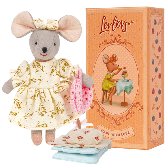 Wild Berry Dessert Mouse