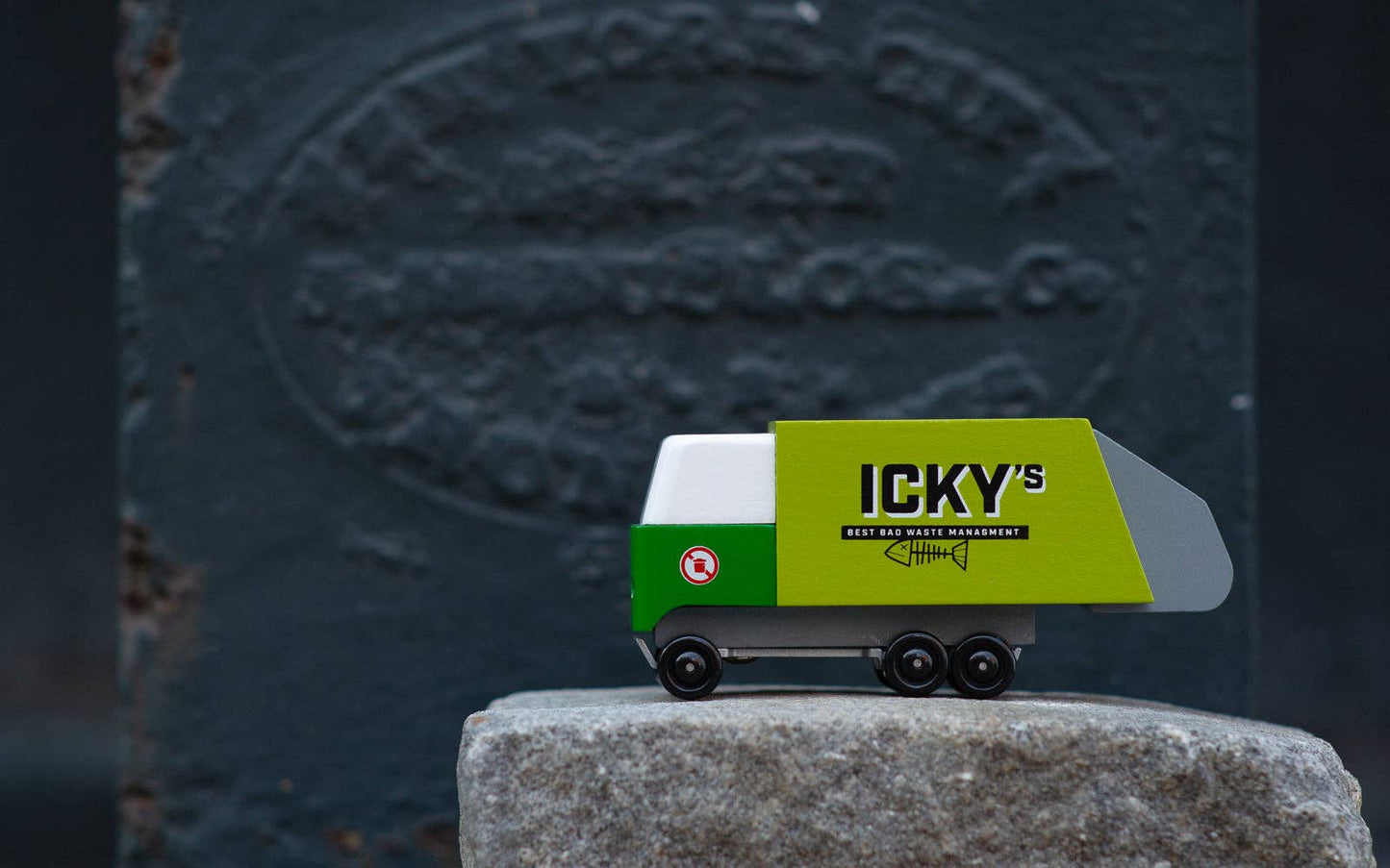 Garbage Truck - vibeboxshop