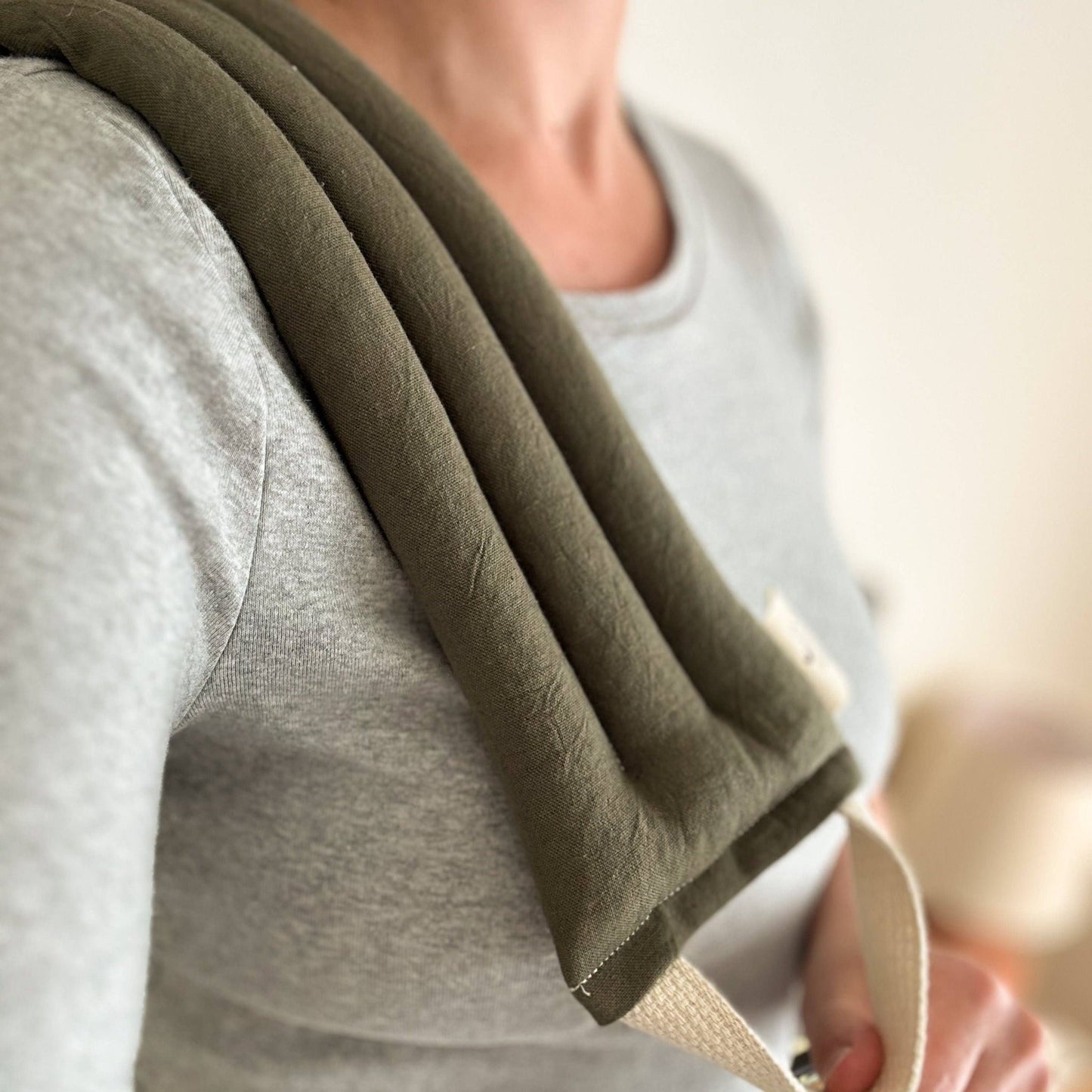 Neck Wrap Therapy Pack – Olive - vibeboxshop