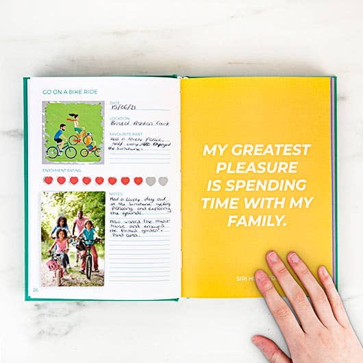 100 Things To Do With Family Bucket List Scratch Book - vibeboxshop