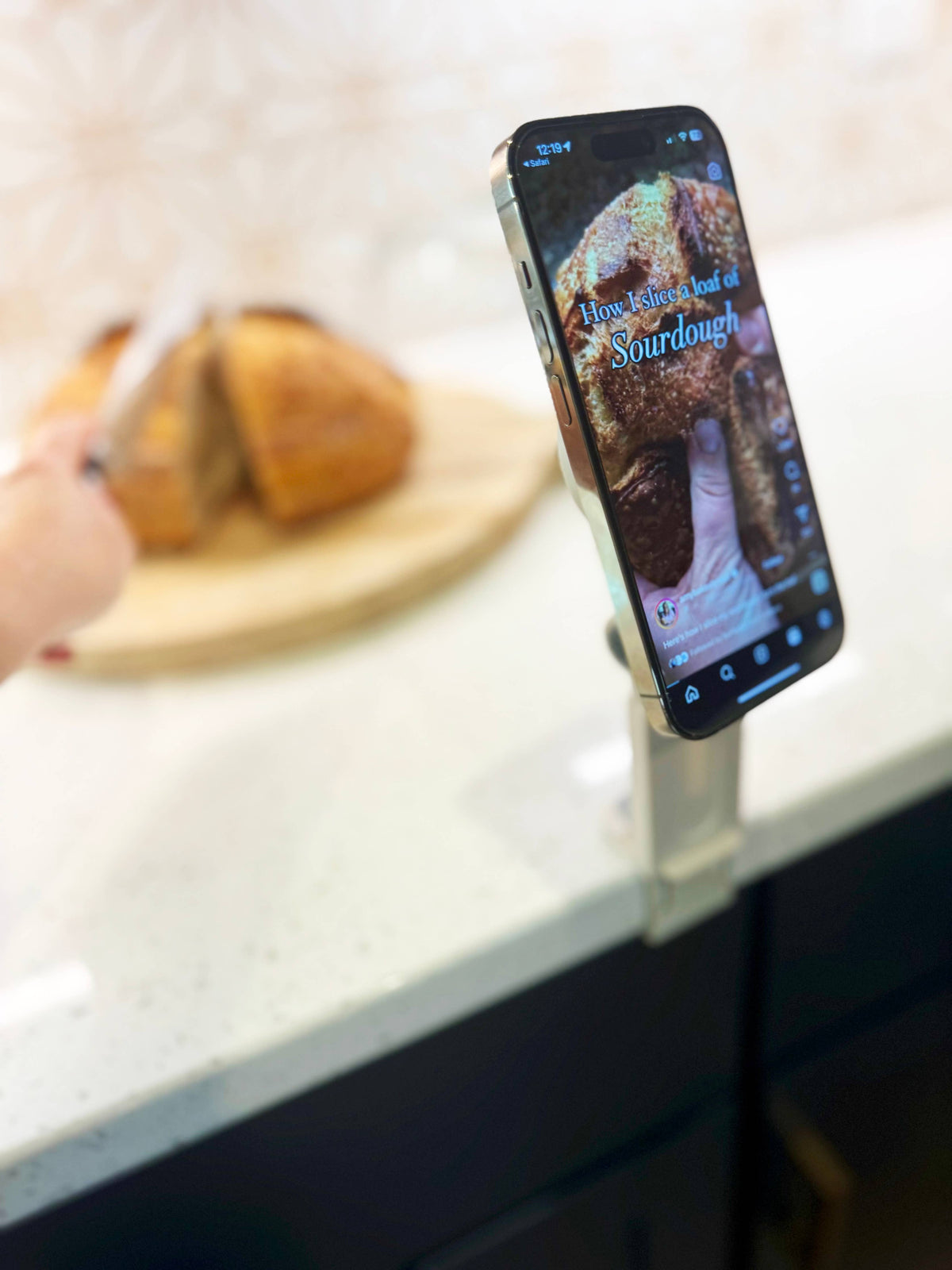 Hold It Right There Magnetic Phone Stand
