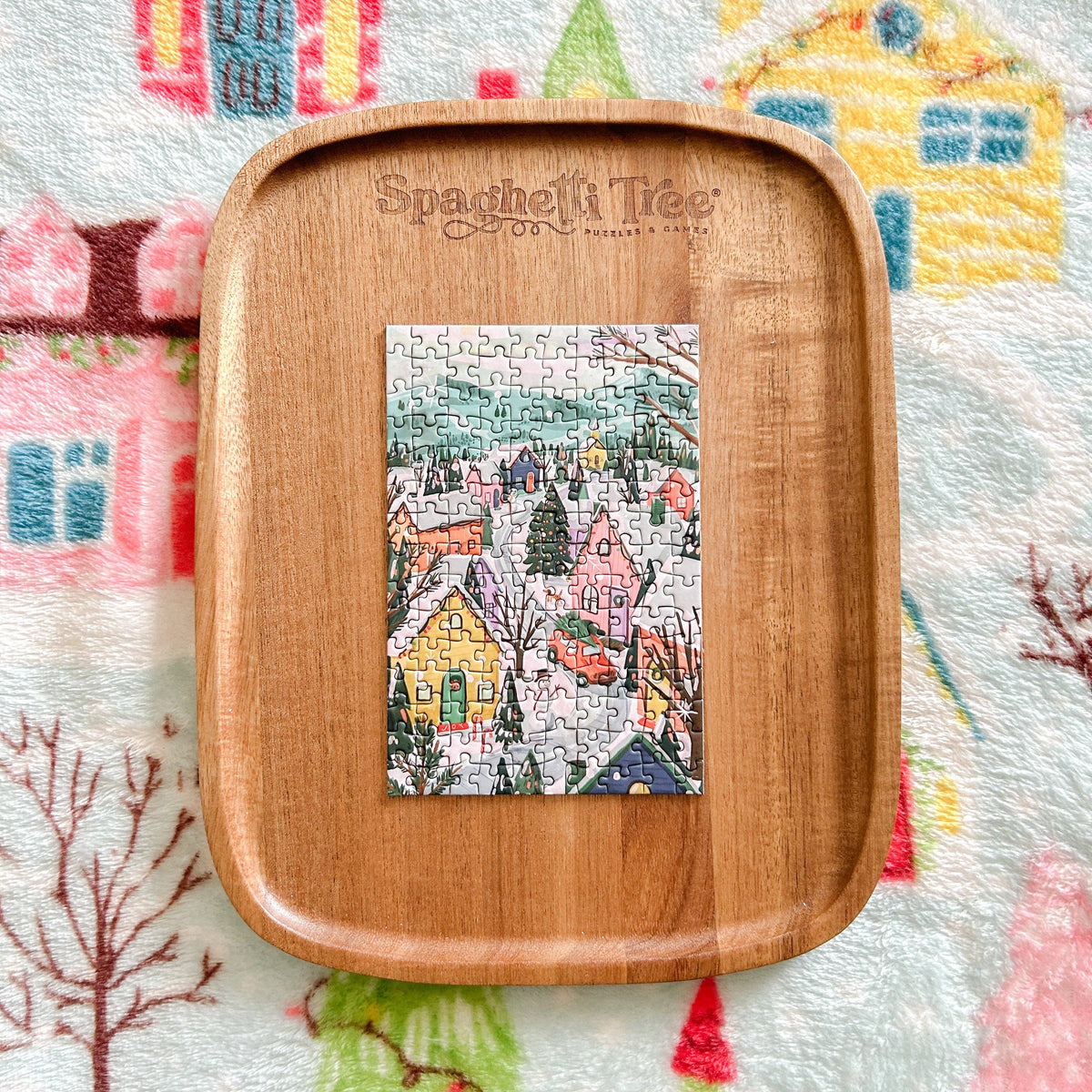 Snowy and Bright | 150 Pc Mini Puzzle