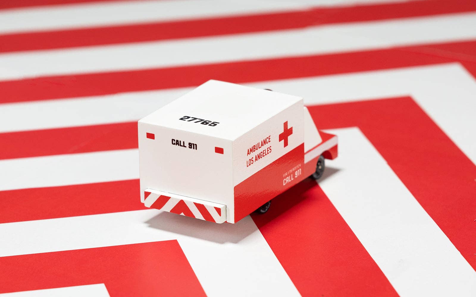 Ambulance Toy Van - vibeboxshop