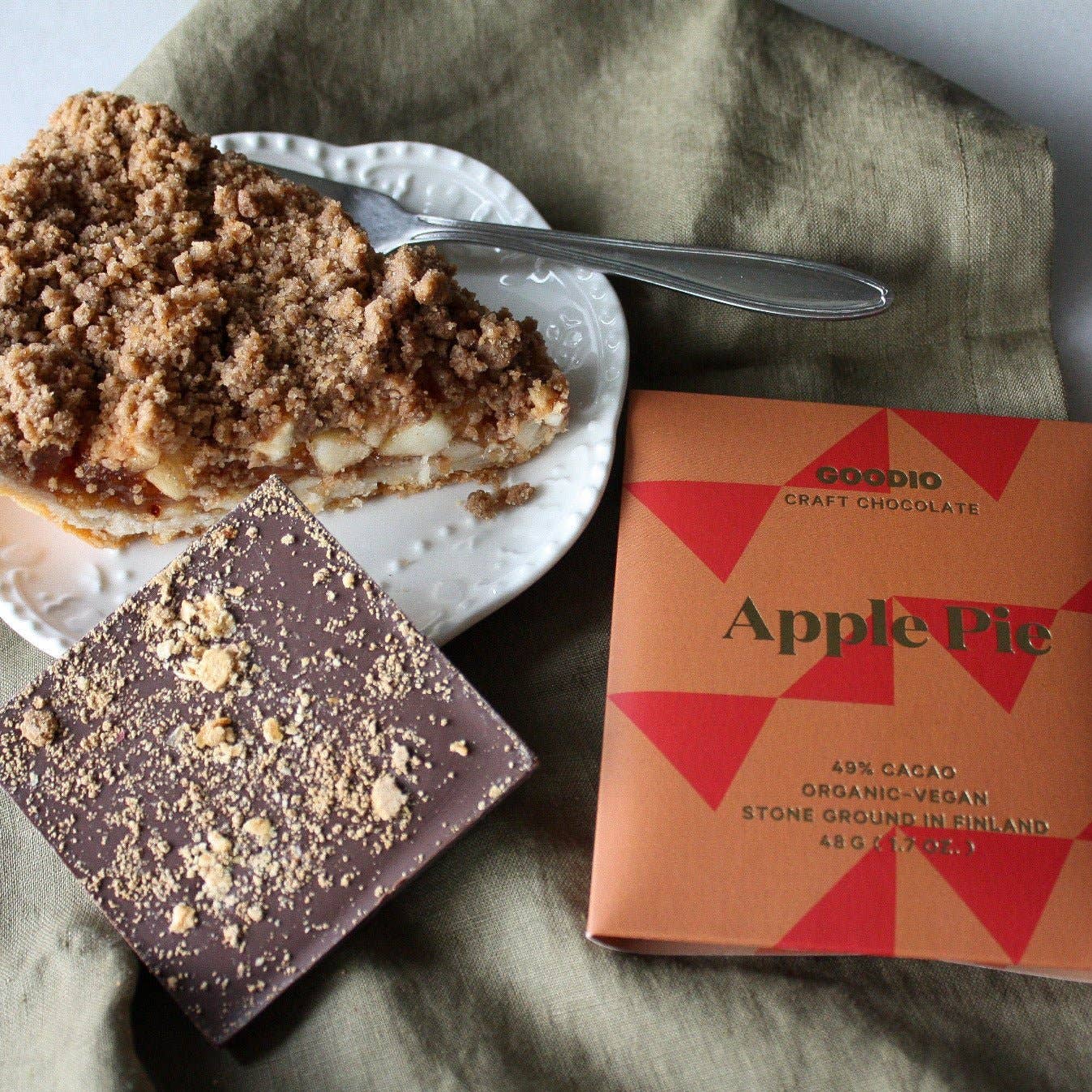 Apple Pie Chocolate 49% - vibeboxshop
