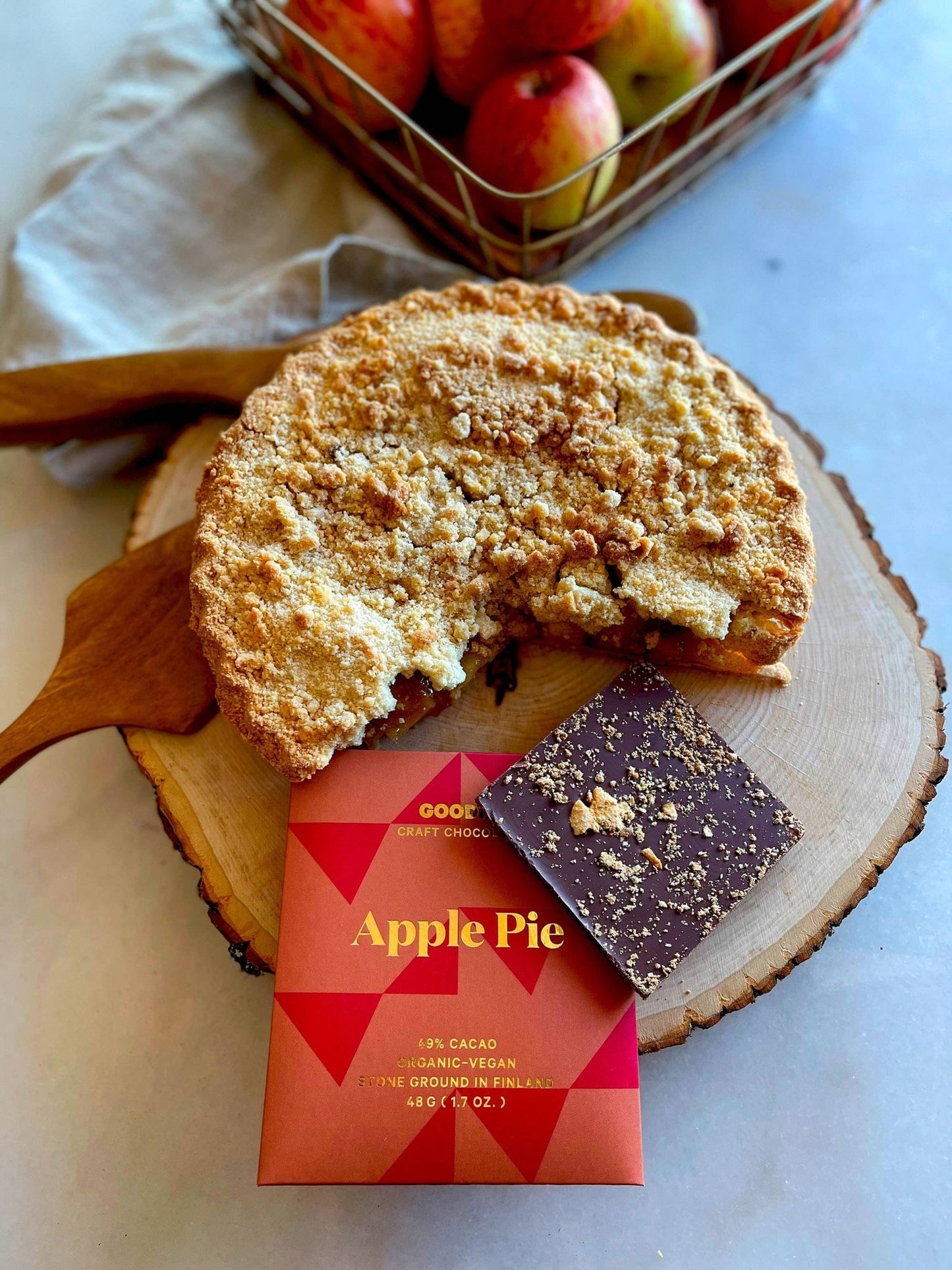 Apple Pie Chocolate 49% - vibeboxshop