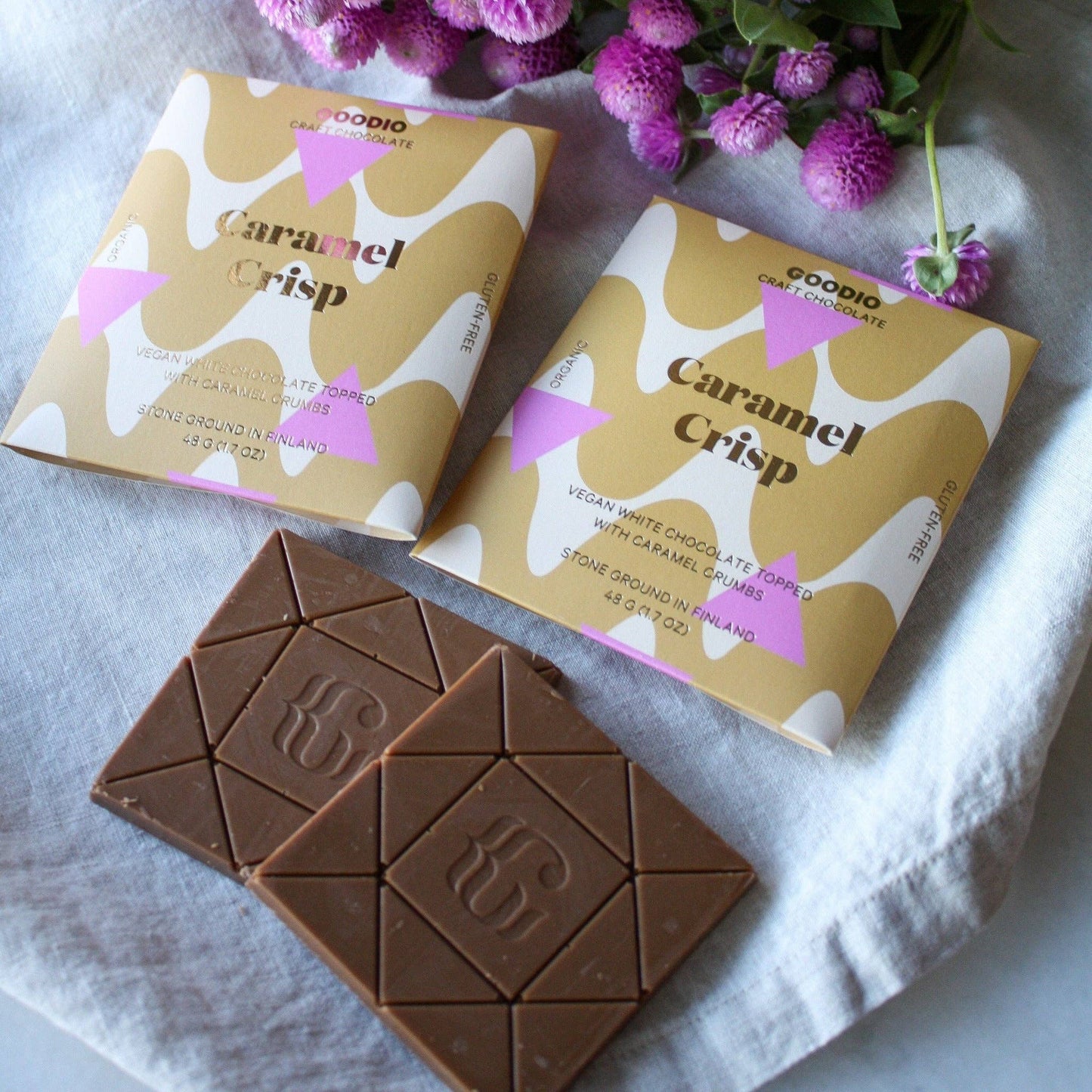 Caramel Crisp White Chocolate - vibeboxshop