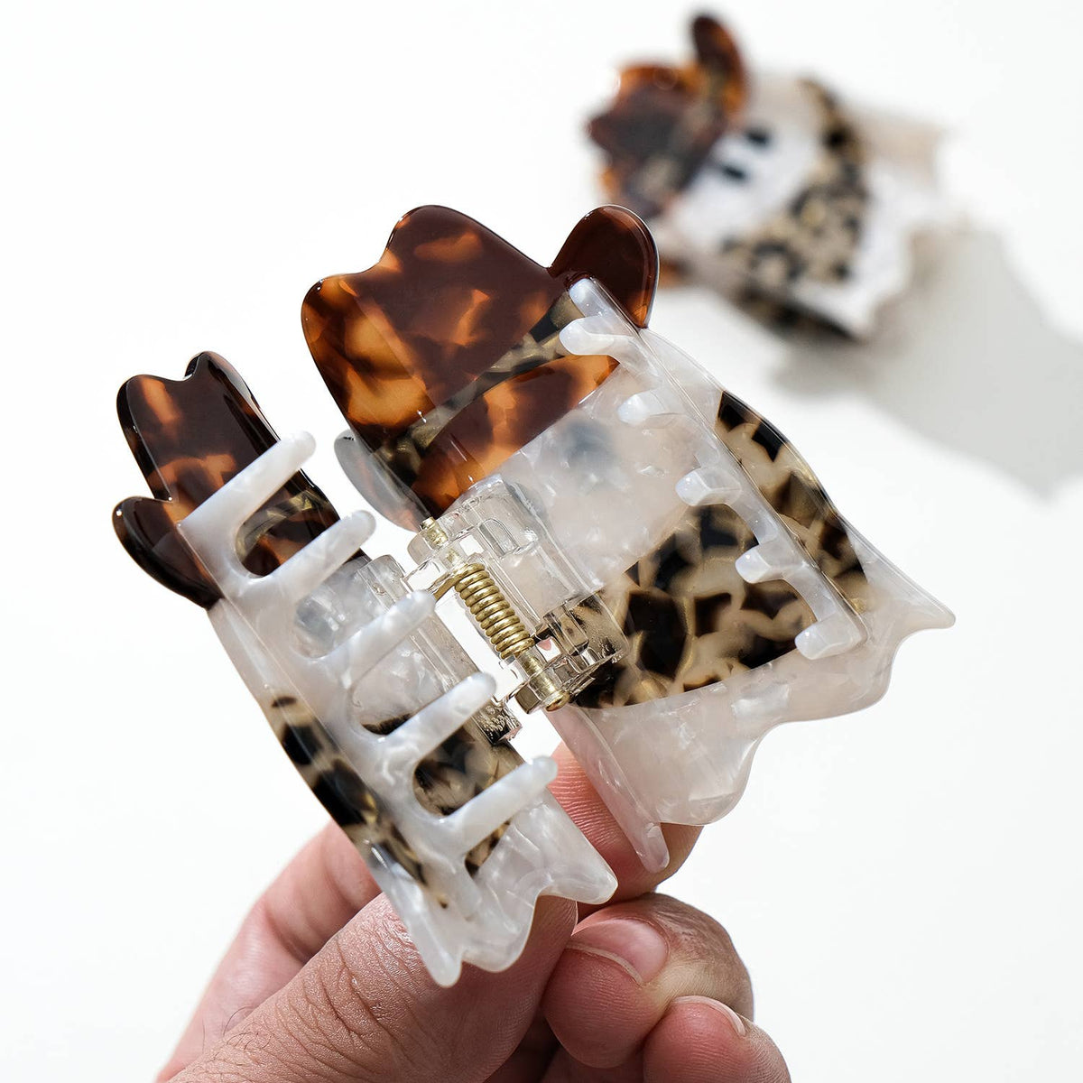 Cowboy Ghost Claw Clip - Medium - vibeboxshop