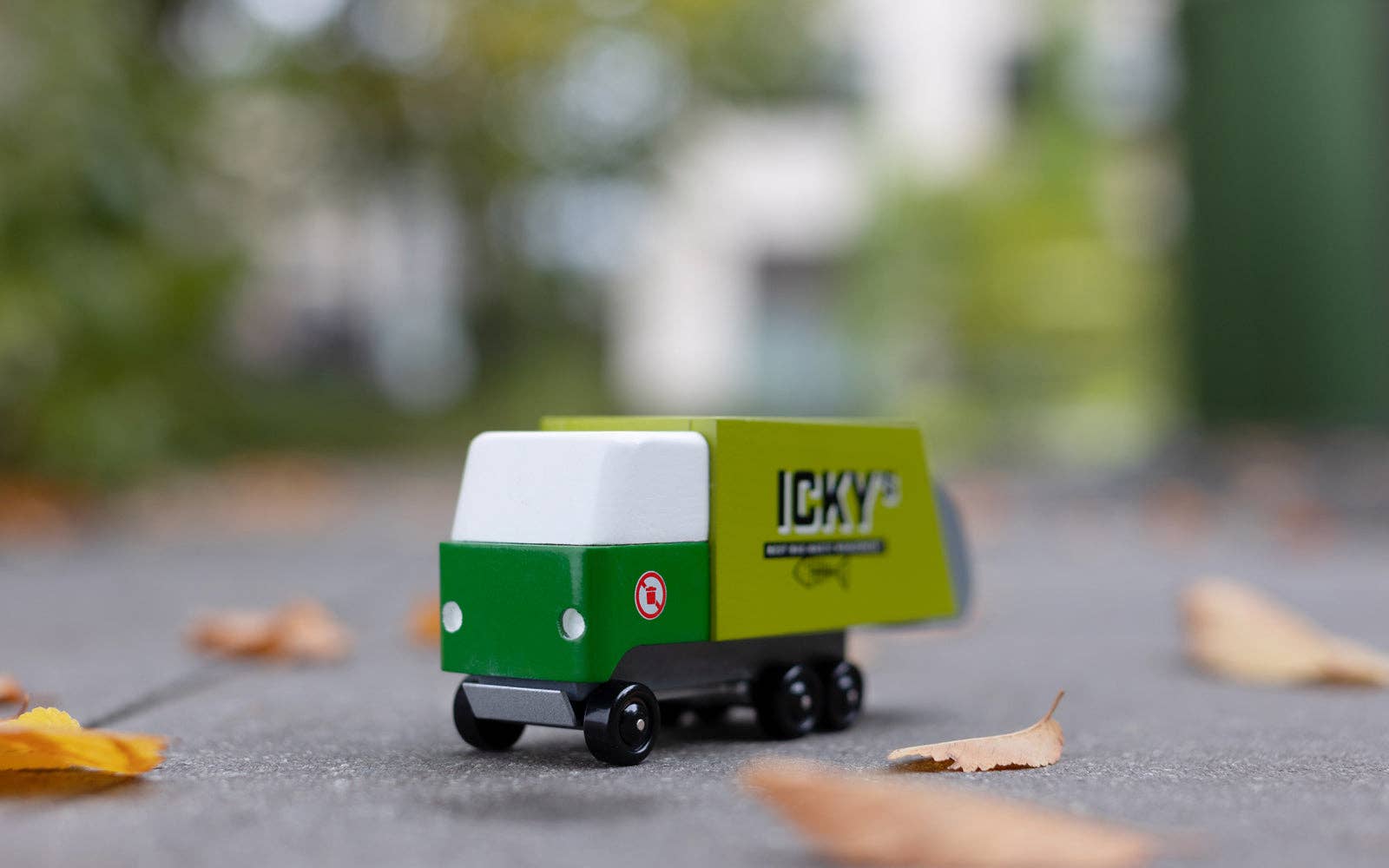 Garbage Truck - vibeboxshop