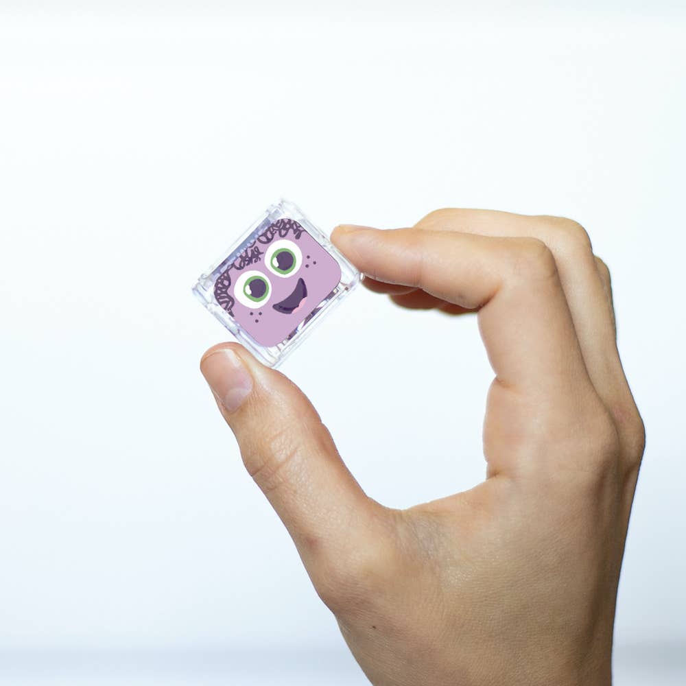 Glo Pals Lumi Light-Up Cubes - vibeboxshop