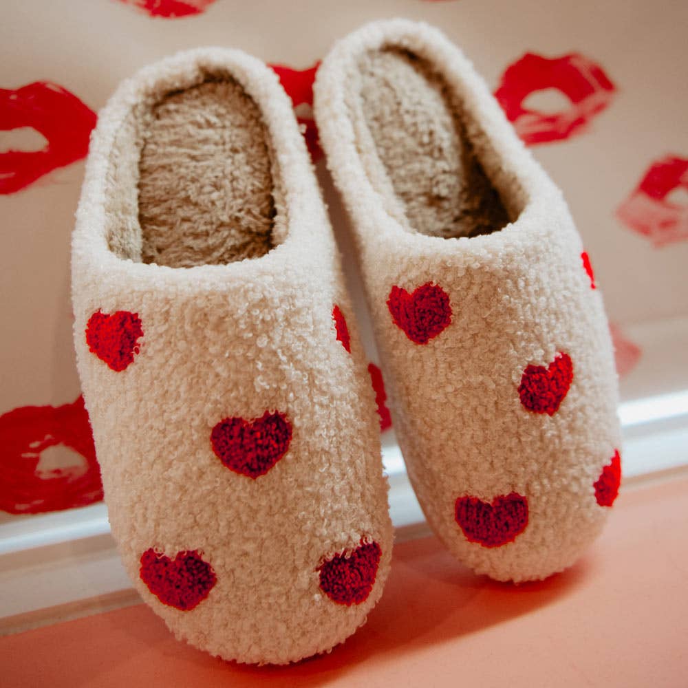 Hearts All Over Pattern Slippers - vibeboxshop