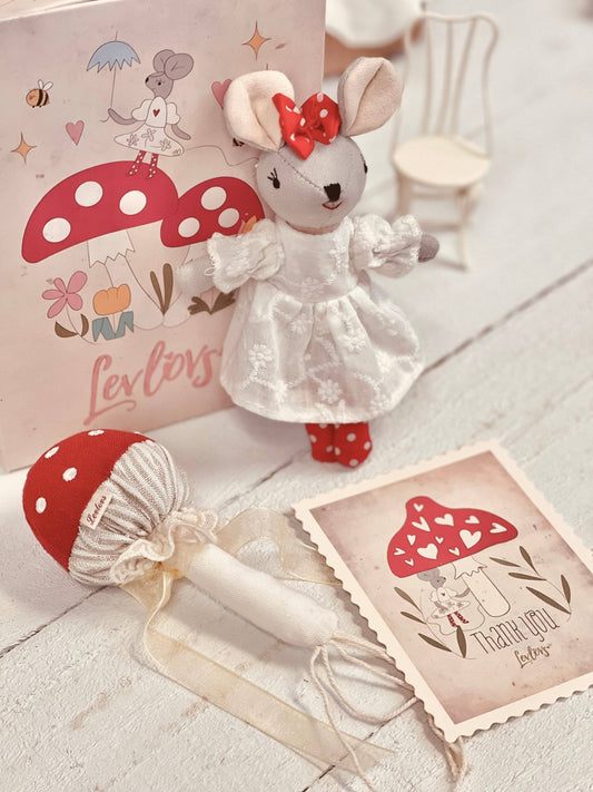 Mouse and the Mushroom Wonder Forest Set - vibeboxshop