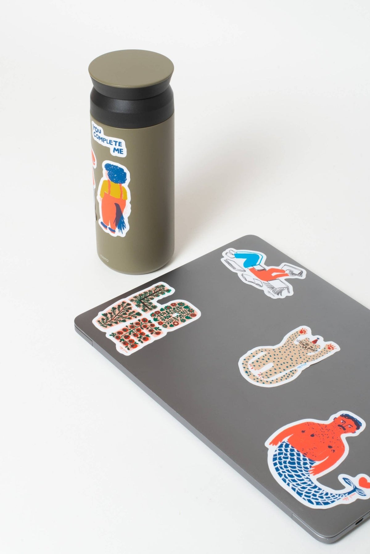 Party Cheetah Vinyl Sticker - vibeboxshop