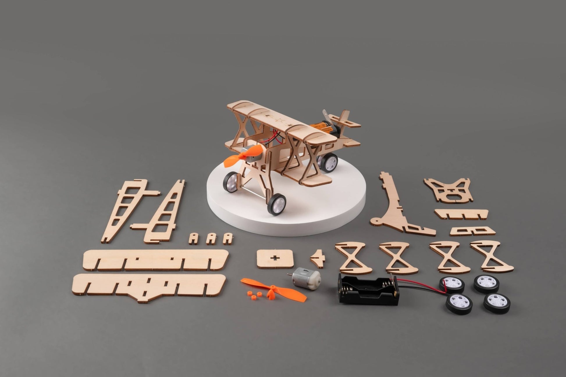 Propeller Plane DIY Kit | STEM Toy - vibeboxshop