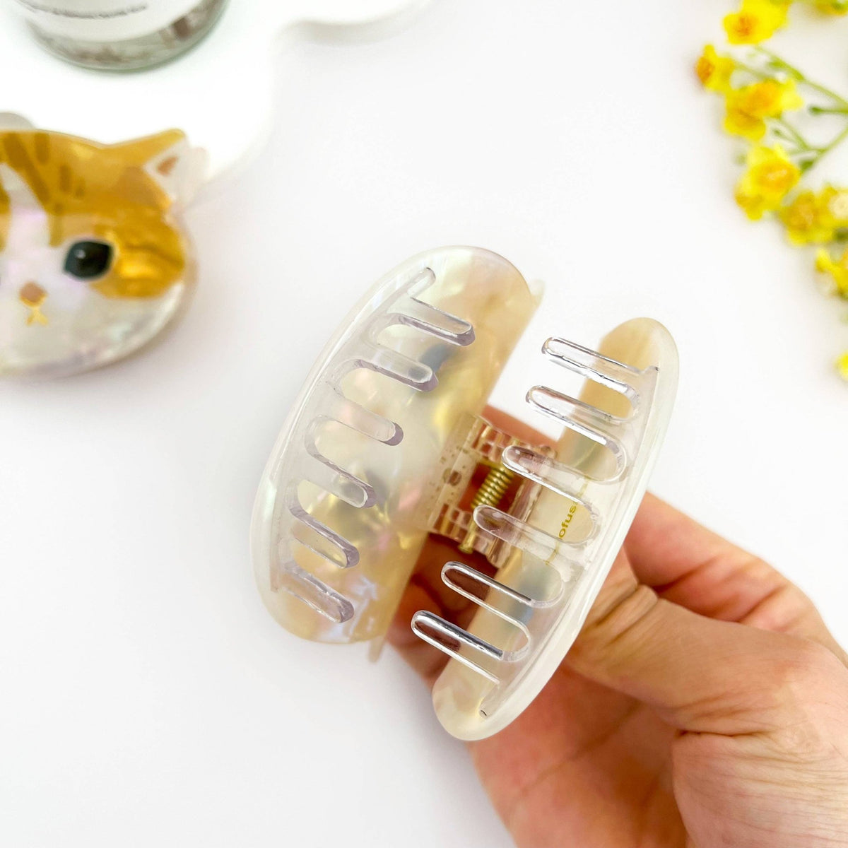 Sweet Kitty Claw Clip - vibeboxshop