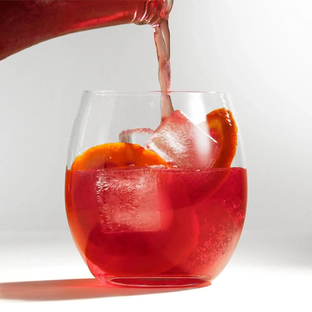 TÖST Sangria Non-Alcoholic Sparkling Beverage - vibeboxshop