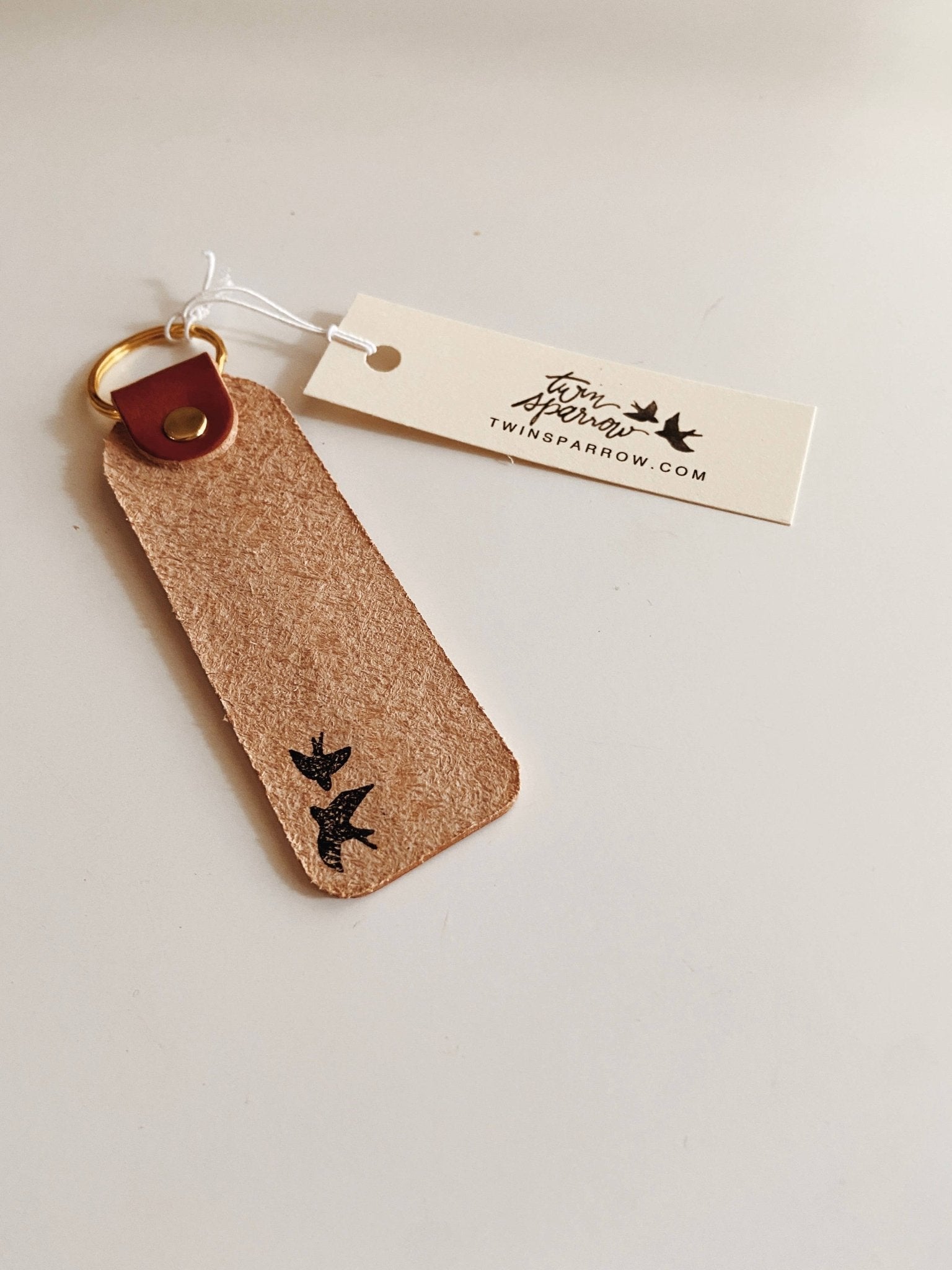 "Welcome Home" Keychain - vibeboxshop