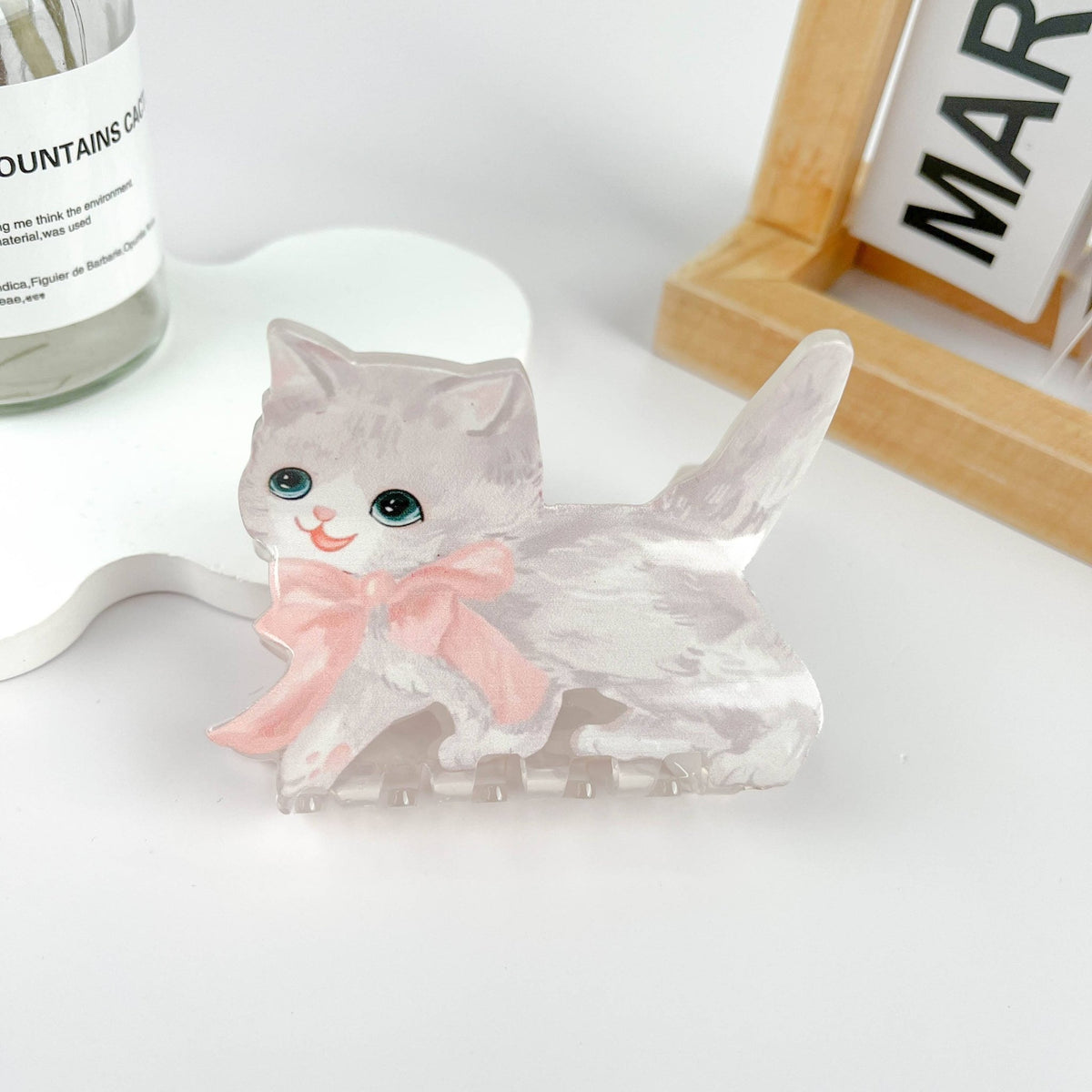 White Kitty Hair Clip - vibeboxshop