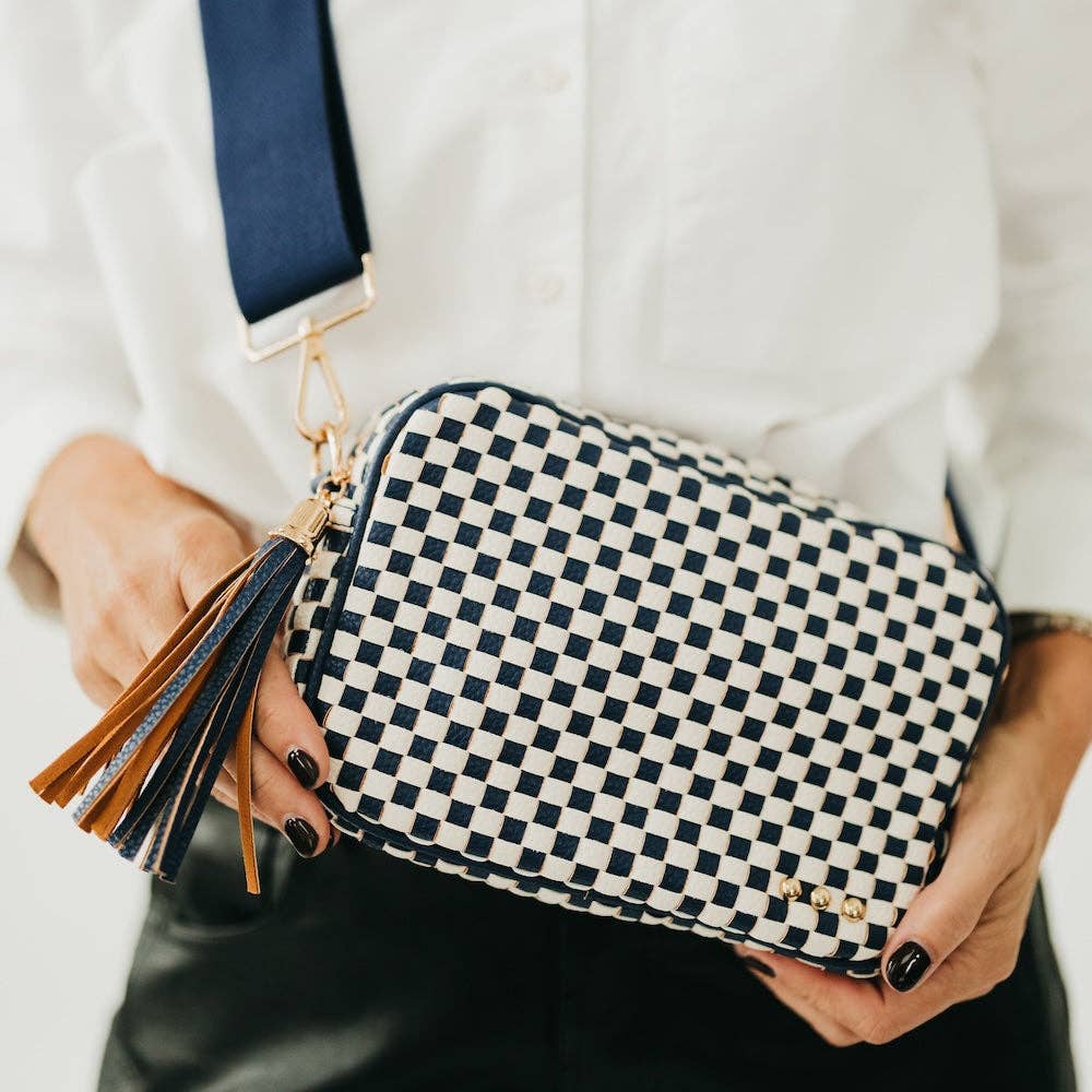 Woven Willow Camera Crossbody Bag - vibeboxshop