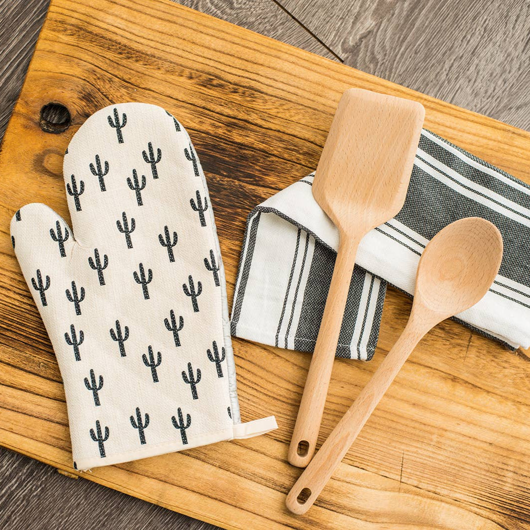 B&W Saguaro Oven Mitt - vibeboxshop
